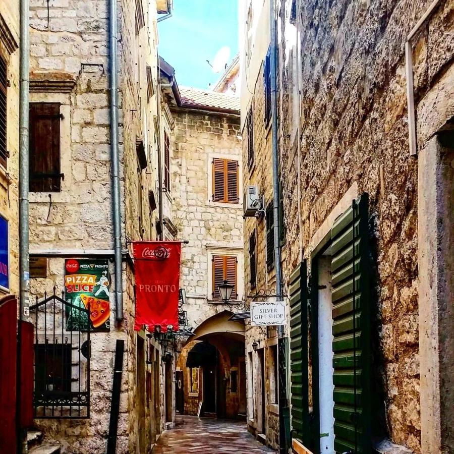 شقة Old Town Kotor Square المظهر الخارجي الصورة